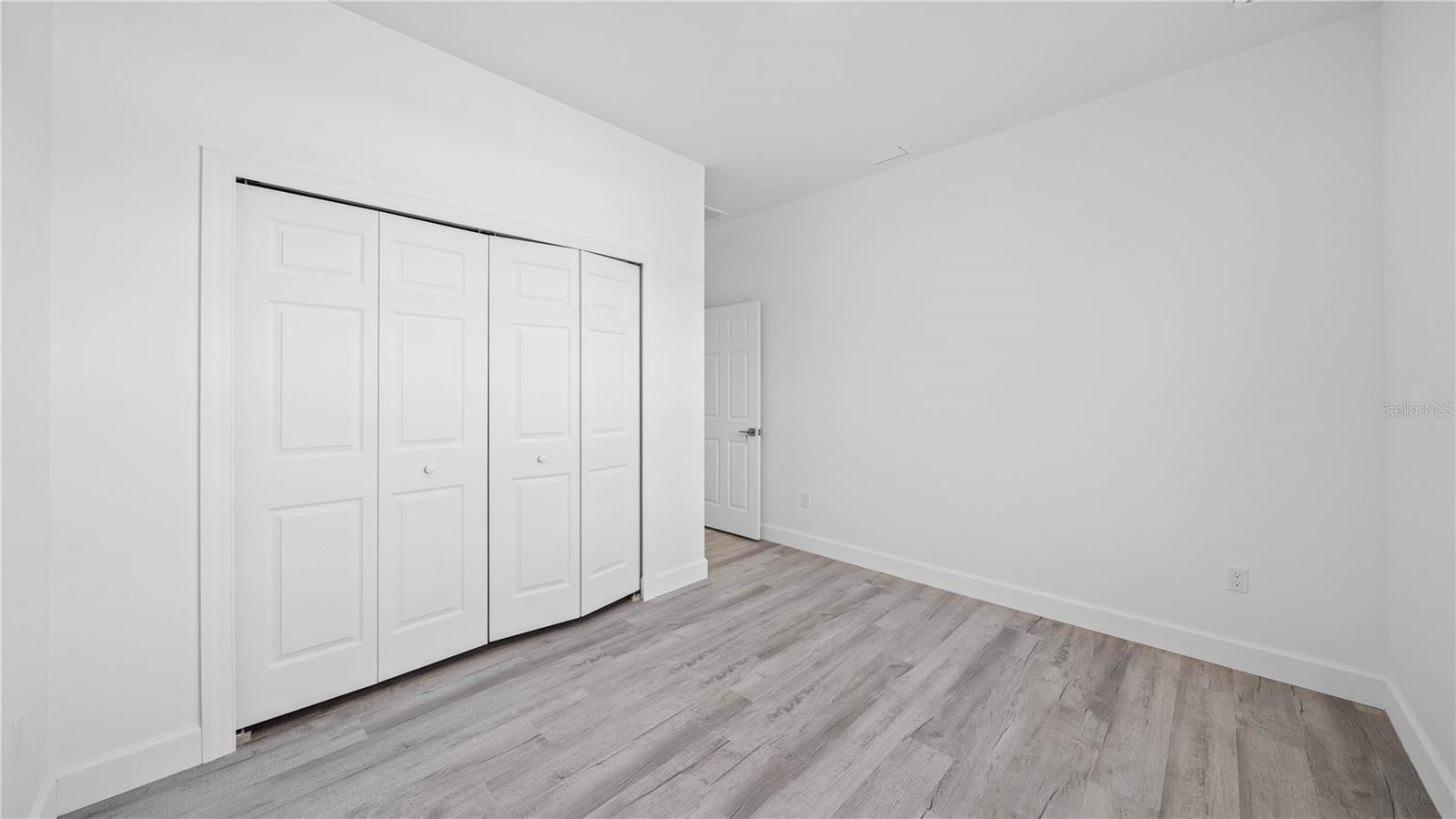 Image 10 of 41 For 703 Fox Gate Court