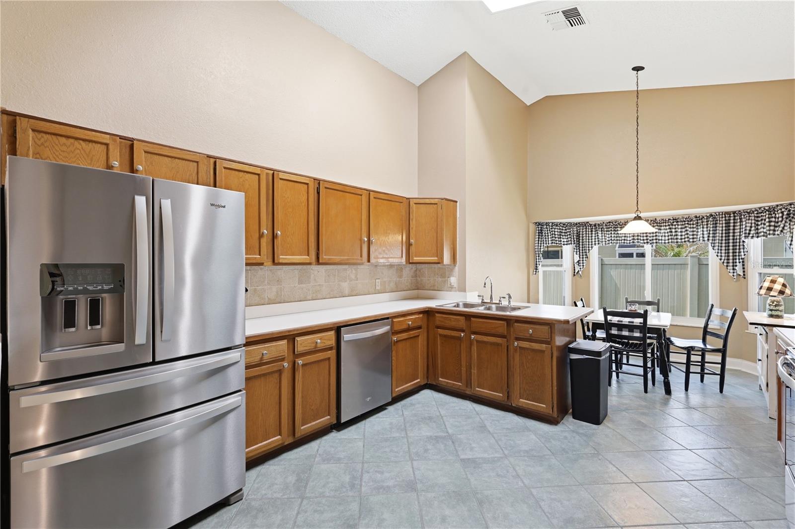 Image 6 of 16 For 4116 Cobble Stone Court