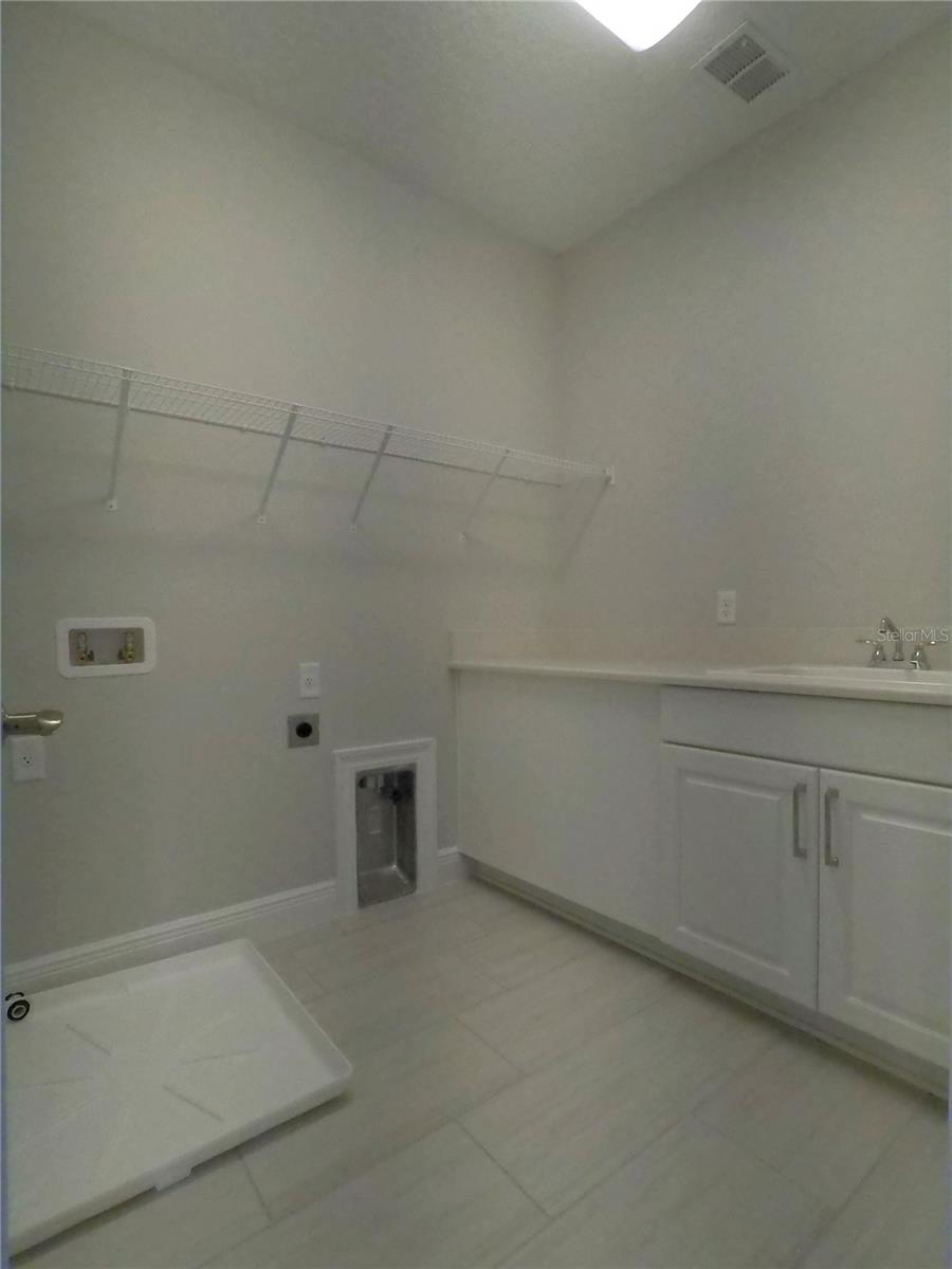 Image 22 of 24 For 15738 Shorebird Lane