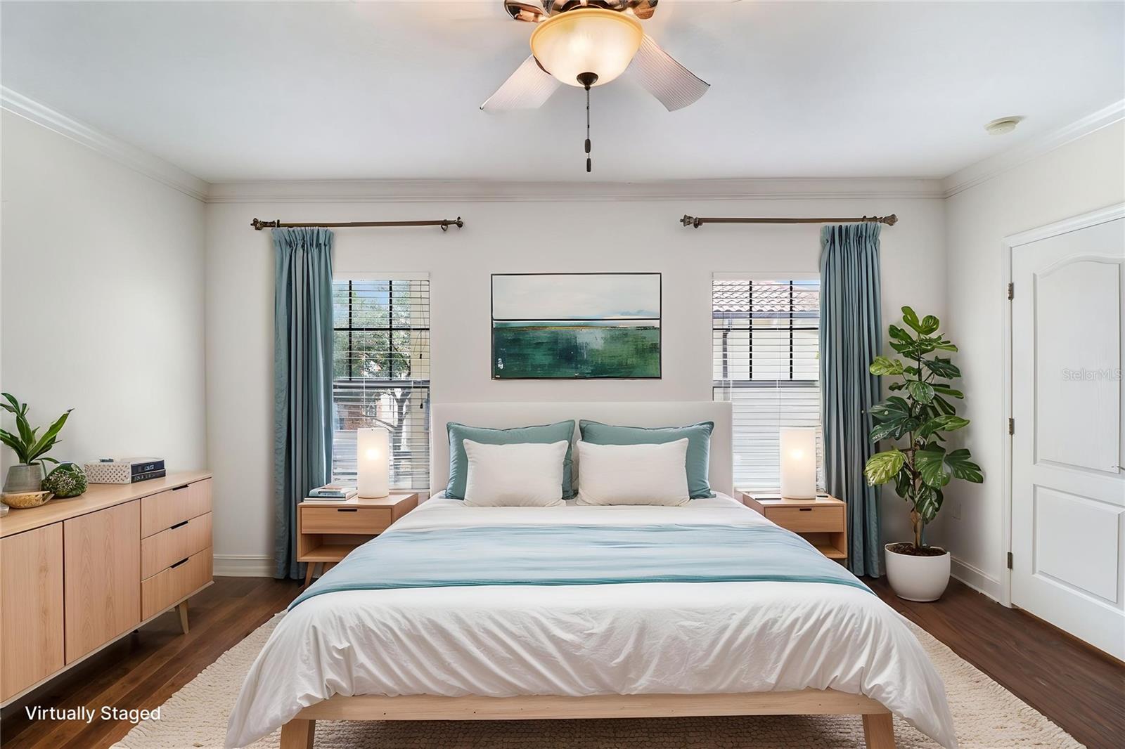 Listing photo id 16 for 3621 Messina Drive