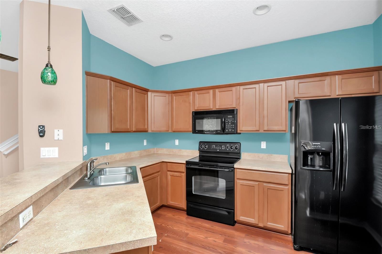 Image 14 of 45 For 3717 Clubside Pointe Drive