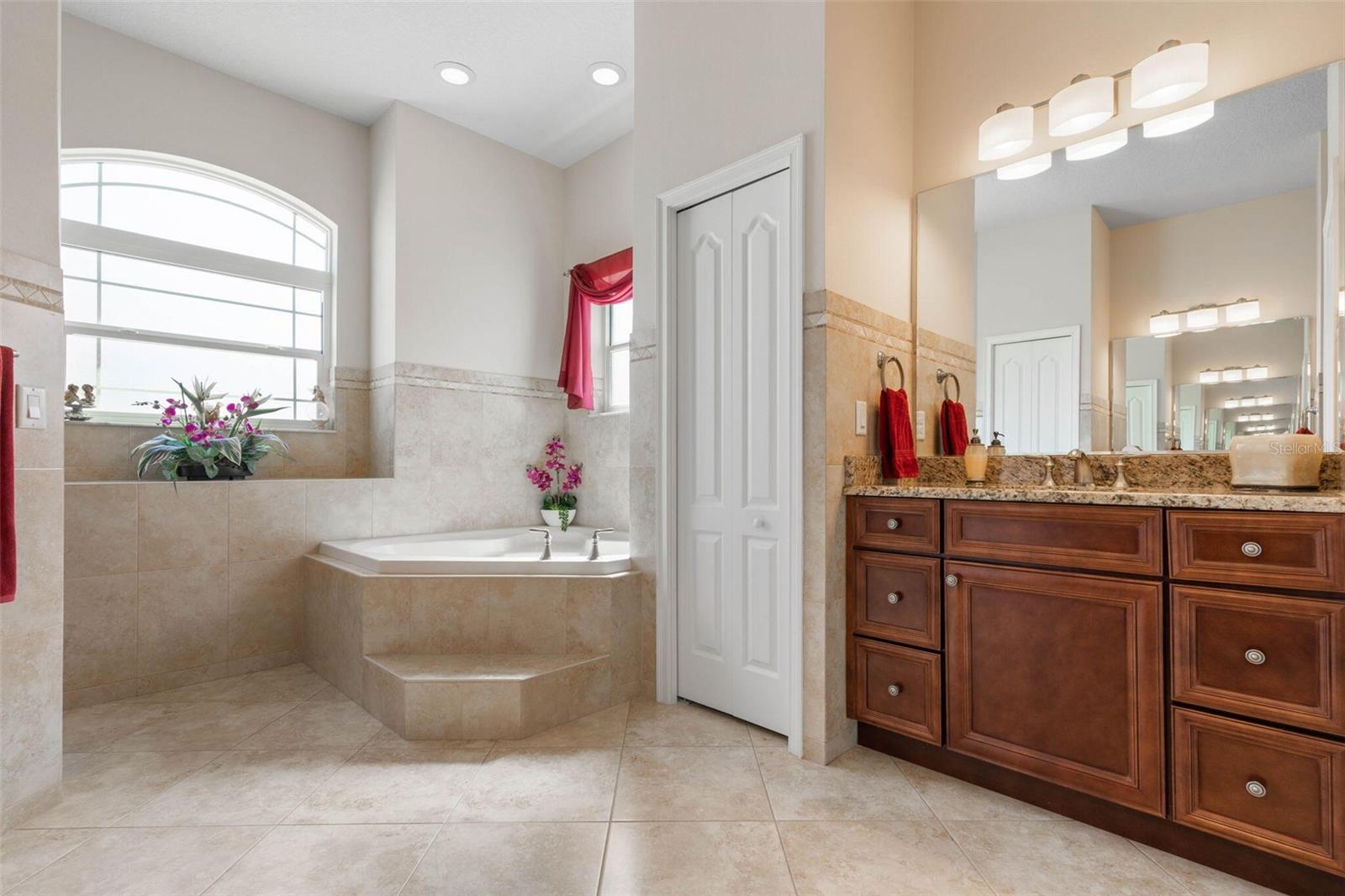 Image 10 of 28 For 60 Fenimore Lane