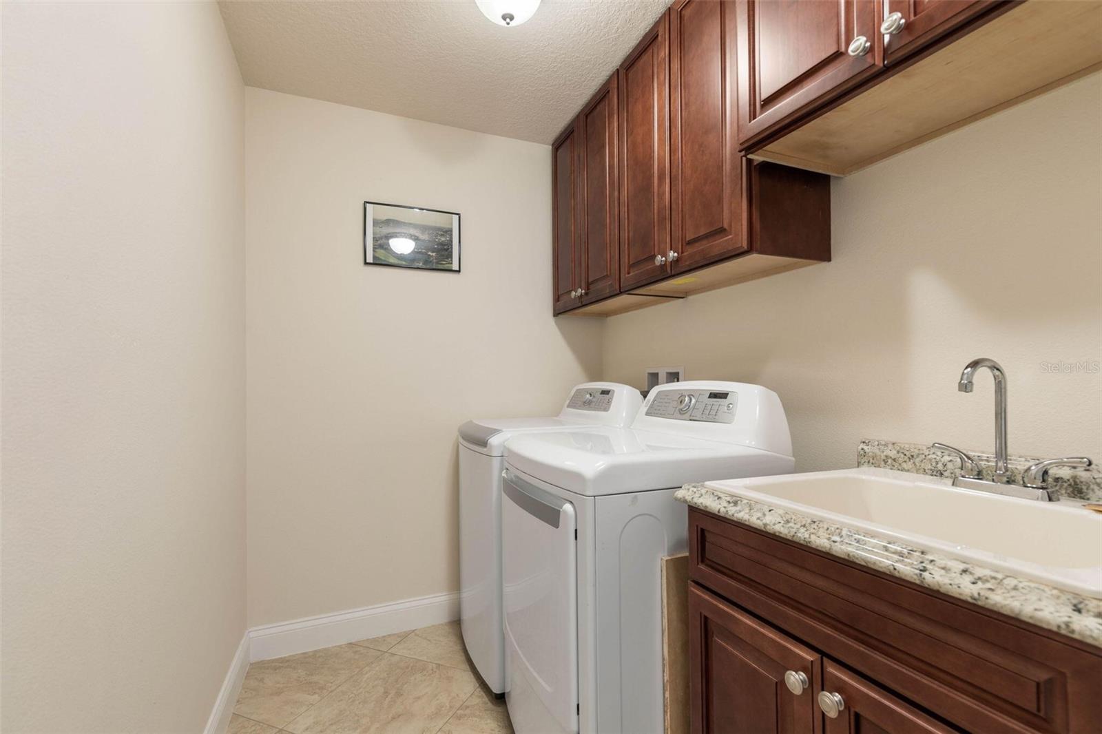 Image 23 of 28 For 60 Fenimore Lane