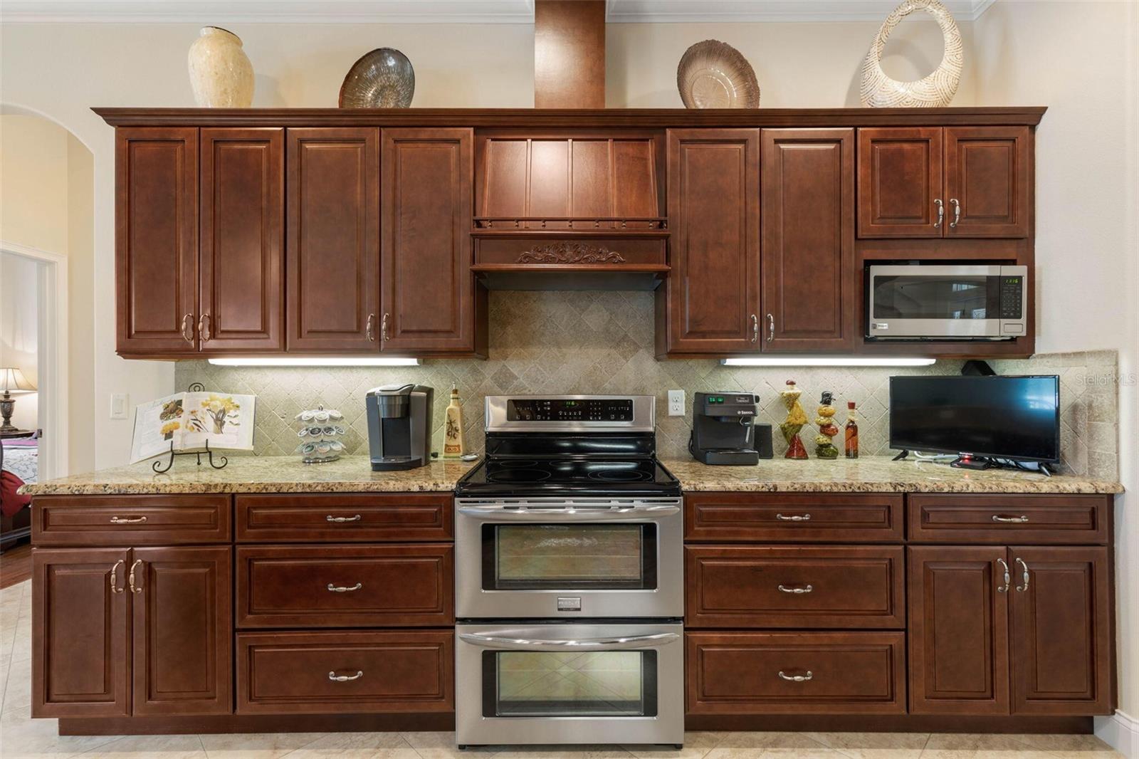 Image 9 of 28 For 60 Fenimore Lane