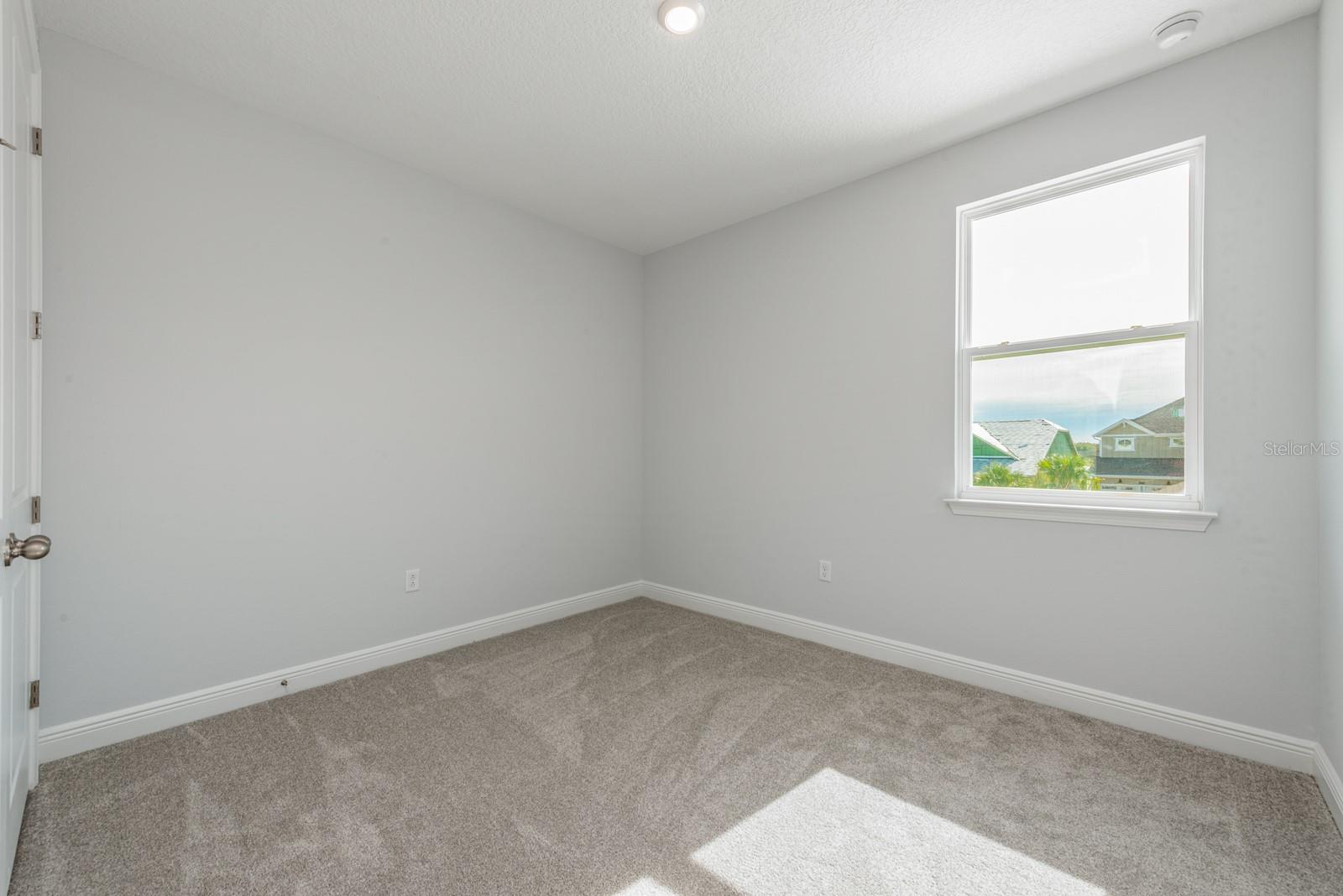 Image 9 of 19 For 13652 Mcmillan Drive