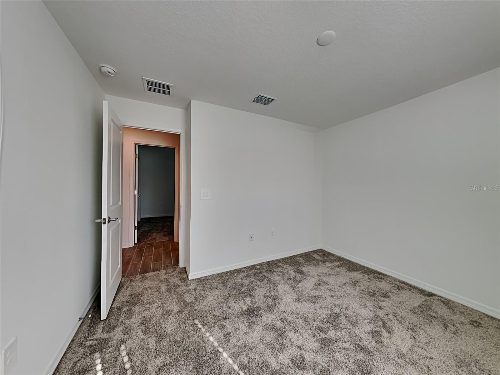 Image 11 of 16 For 755 Staffora Street