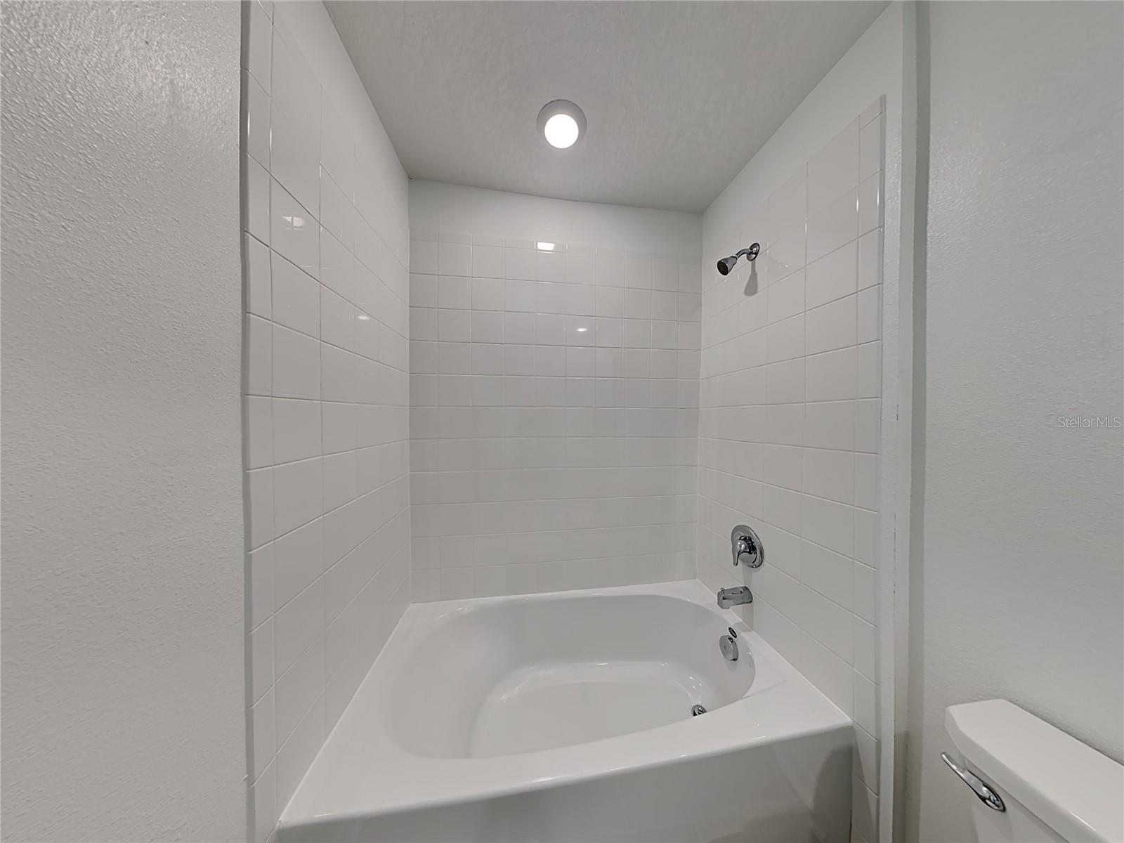 Image 15 of 16 For 755 Staffora Street