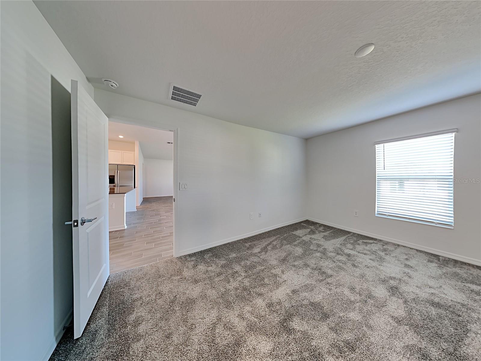 Image 7 of 16 For 755 Staffora Street