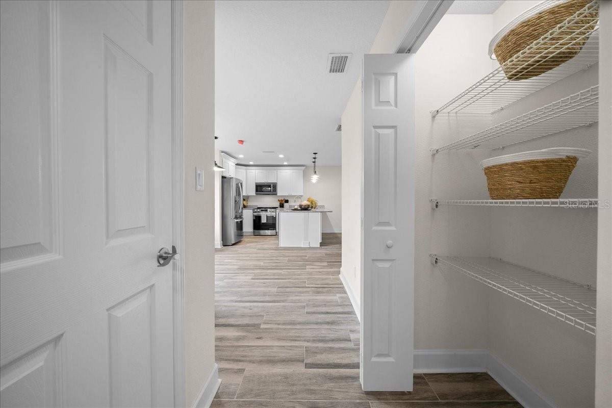 Image 20 of 58 For 11647 Kingfisher Court 11647