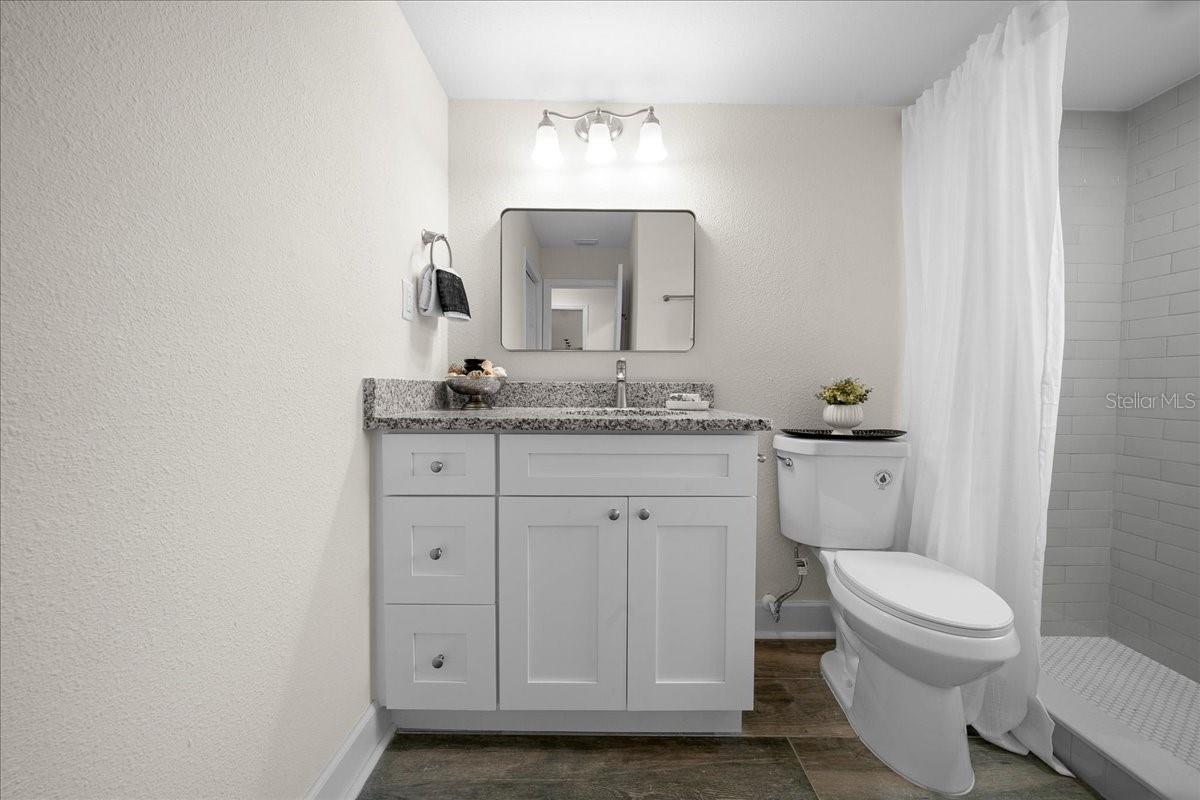 Image 22 of 58 For 11647 Kingfisher Court 11647