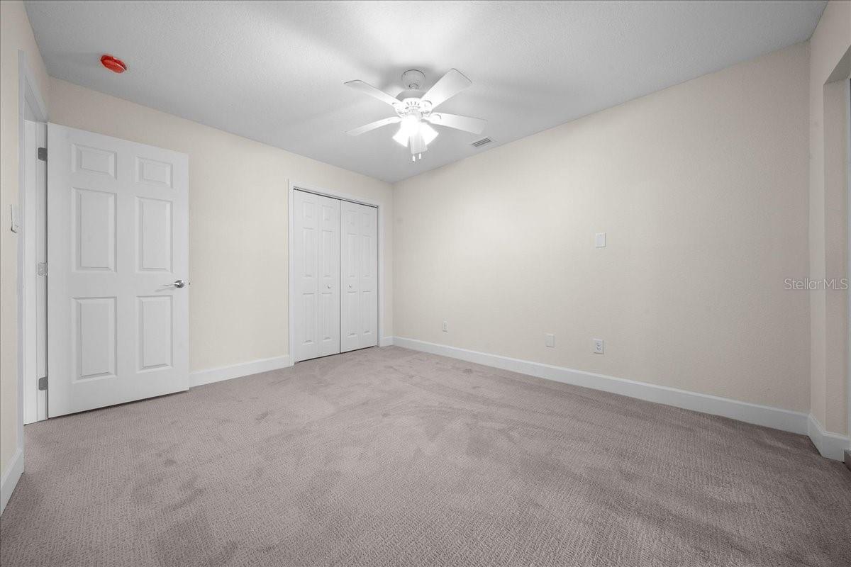 Image 27 of 58 For 11647 Kingfisher Court 11647