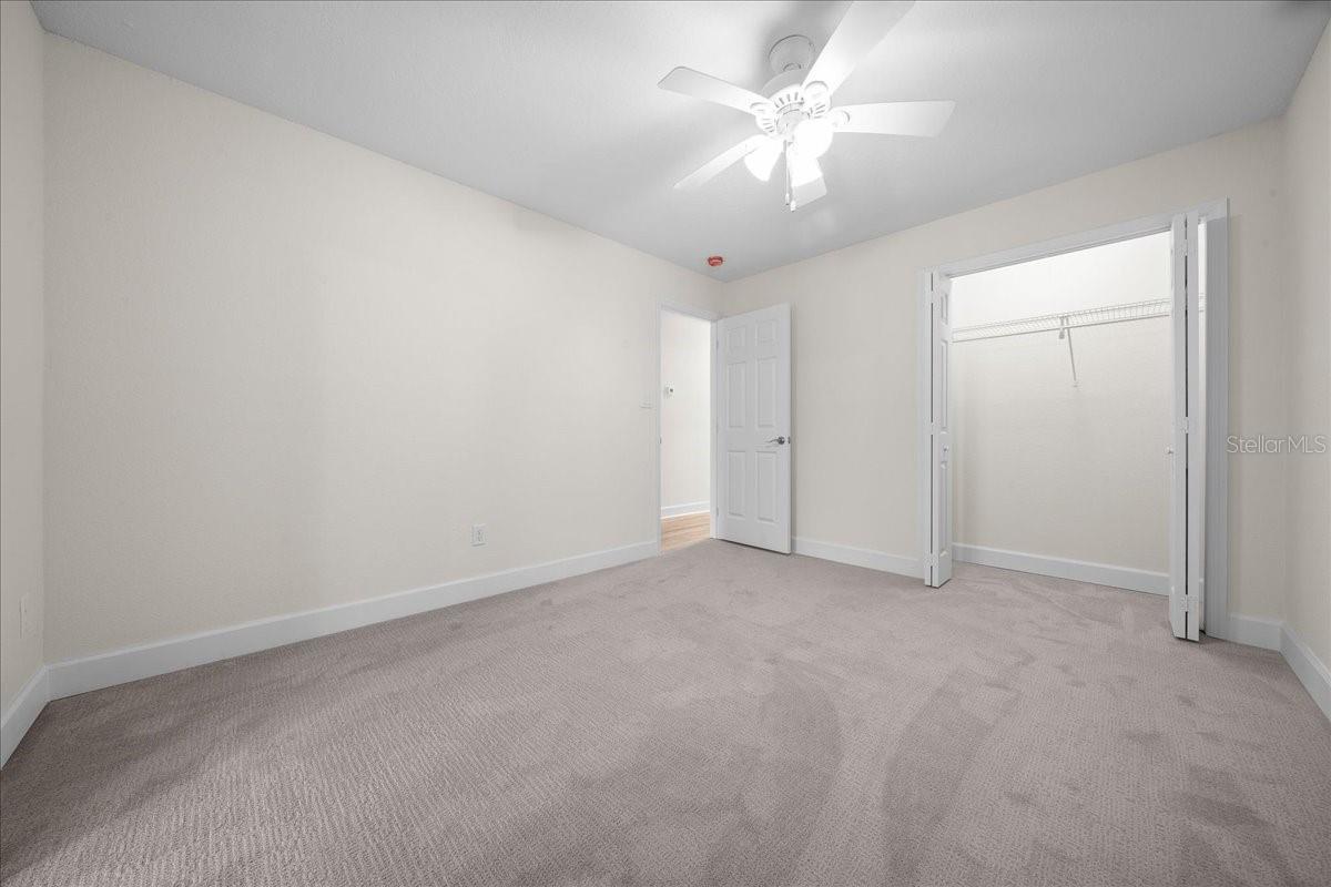 Image 28 of 58 For 11647 Kingfisher Court 11647