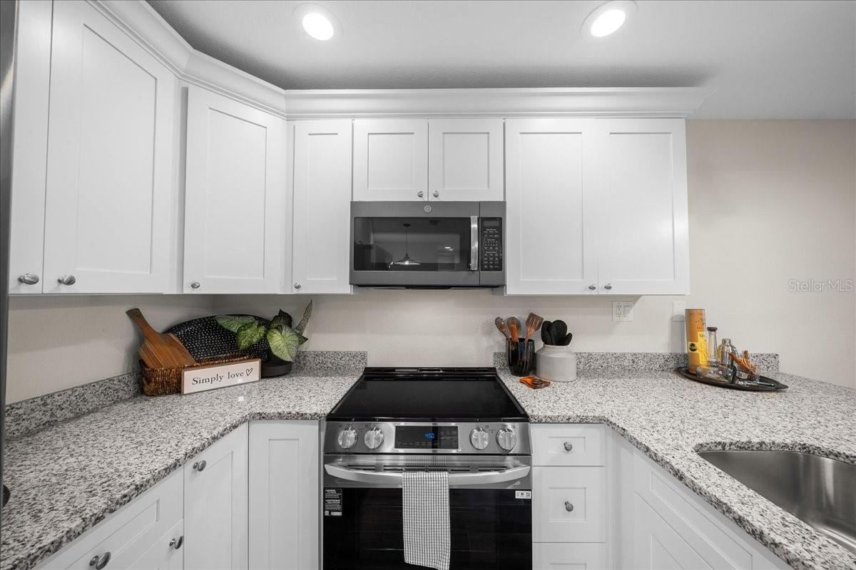 Image 3 of 58 For 11647 Kingfisher Court 11647