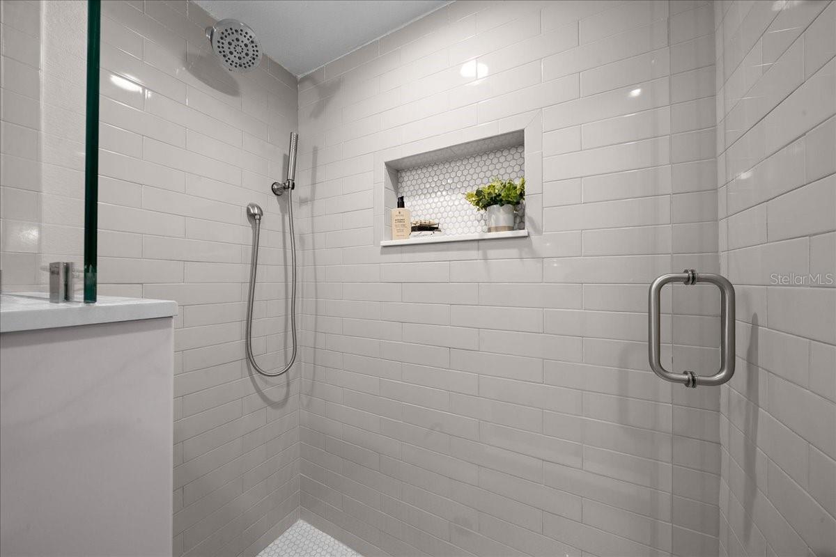 Image 37 of 58 For 11647 Kingfisher Court 11647