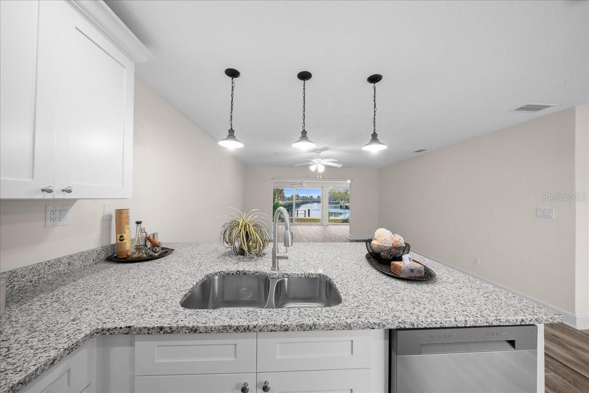 Image 9 of 58 For 11647 Kingfisher Court 11647