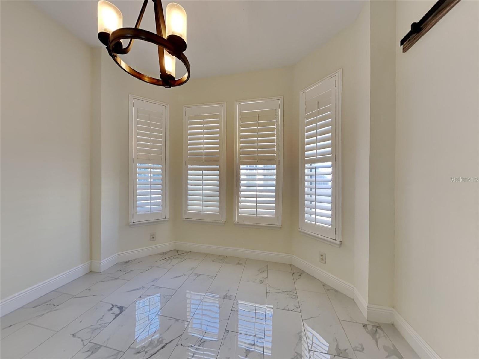 Image 8 of 21 For 3315 De Leon Street 6