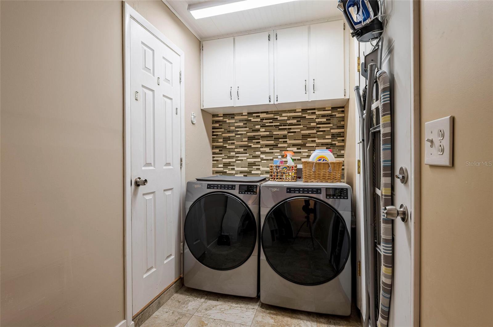 Image 21 of 27 For 12312 89th Terrace