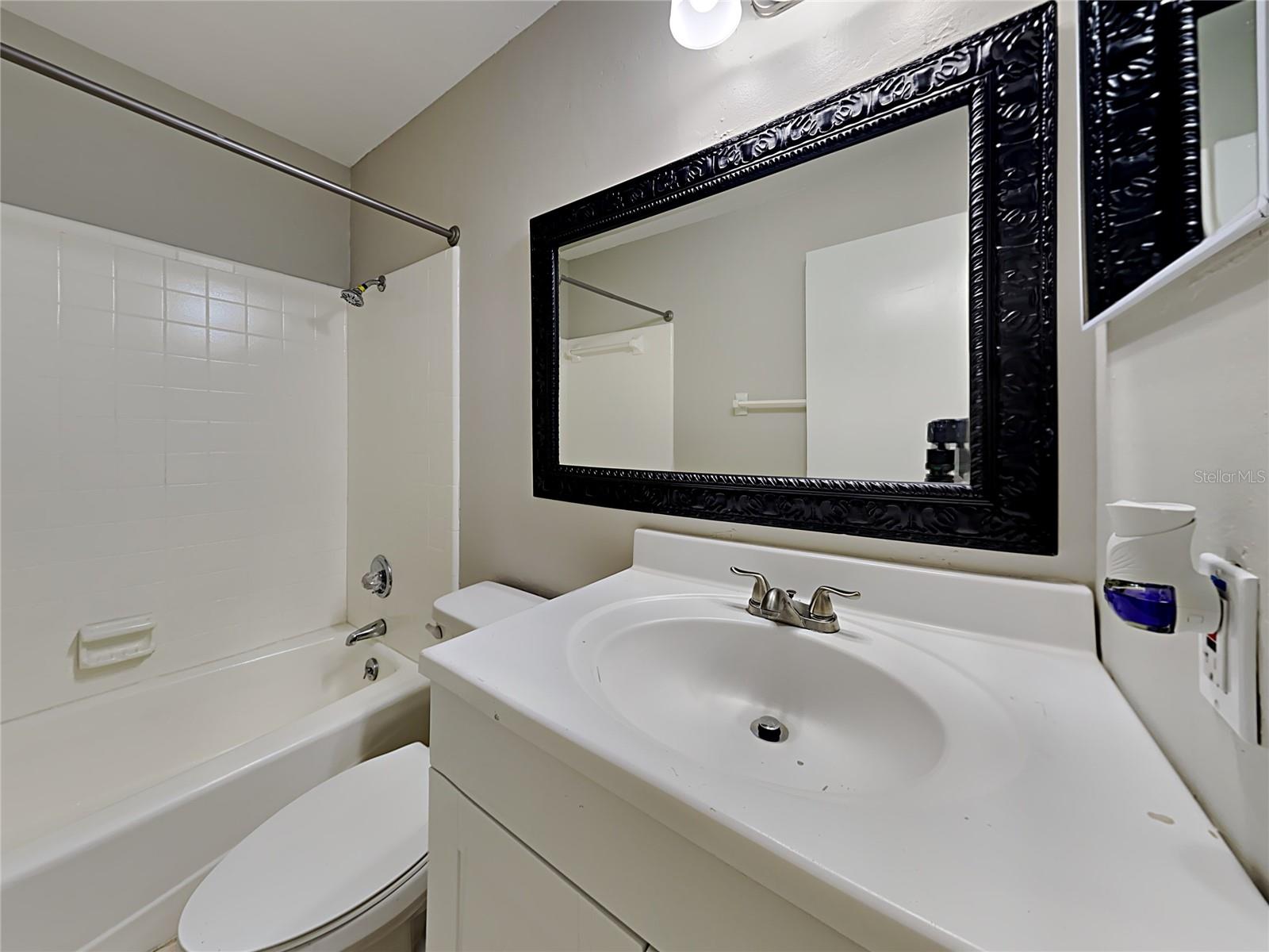 Image 14 of 19 For 2143 Creek Side Drive