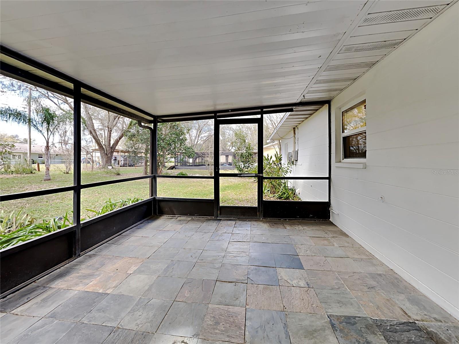 Image 17 of 19 For 2143 Creek Side Drive