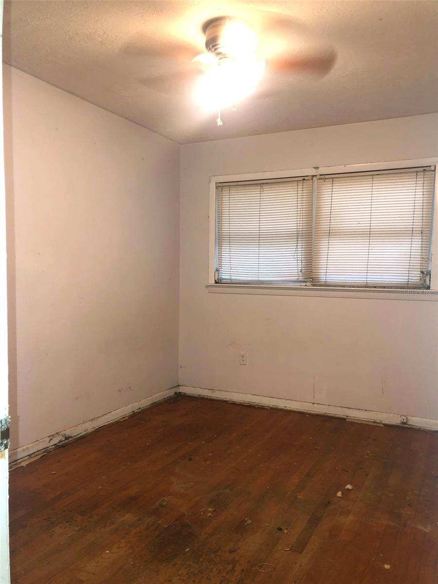 Image 6 of 11 For 2005 Jefferson Avenue