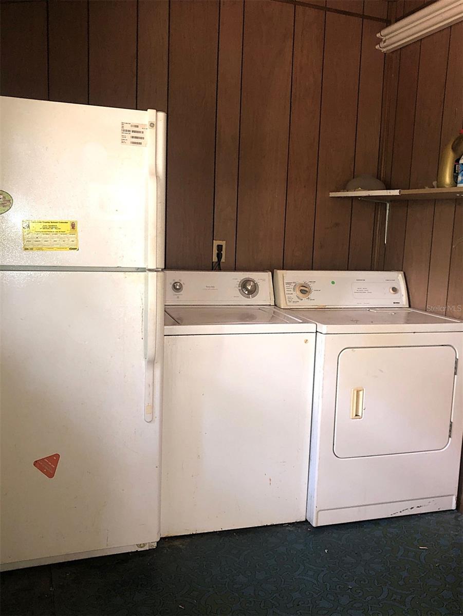 Image 8 of 11 For 2005 Jefferson Avenue