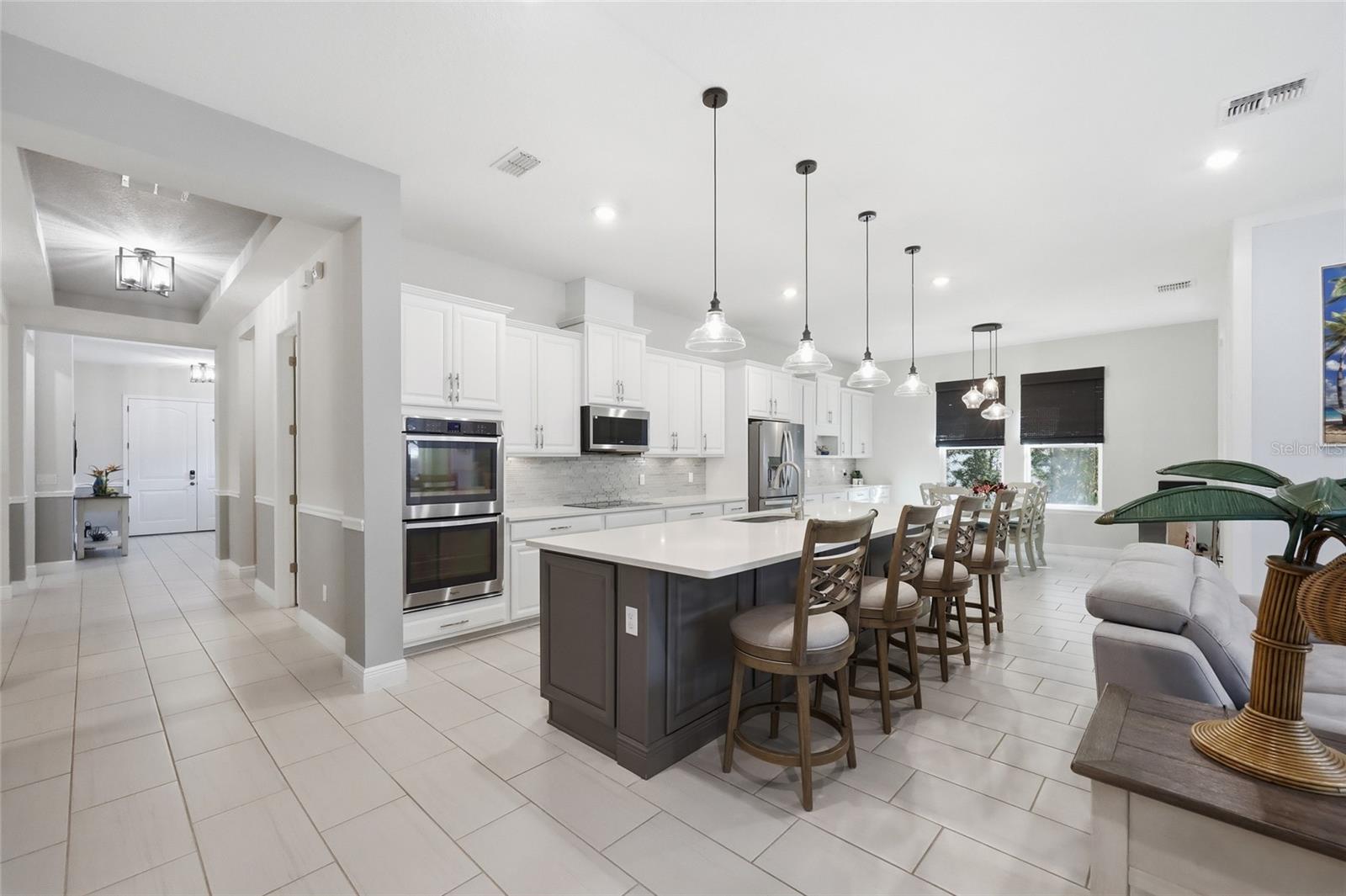 Image 10 of 49 For 1646 Holcomb Creek Street