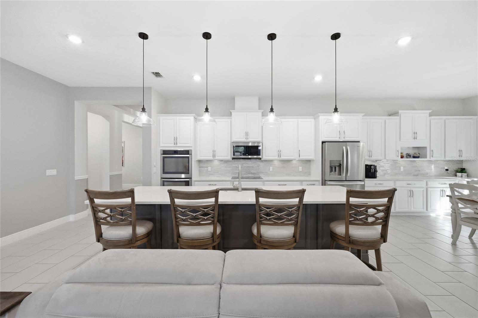 Image 13 of 49 For 1646 Holcomb Creek Street