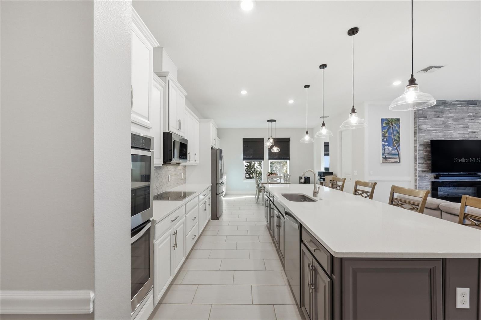 Image 14 of 49 For 1646 Holcomb Creek Street