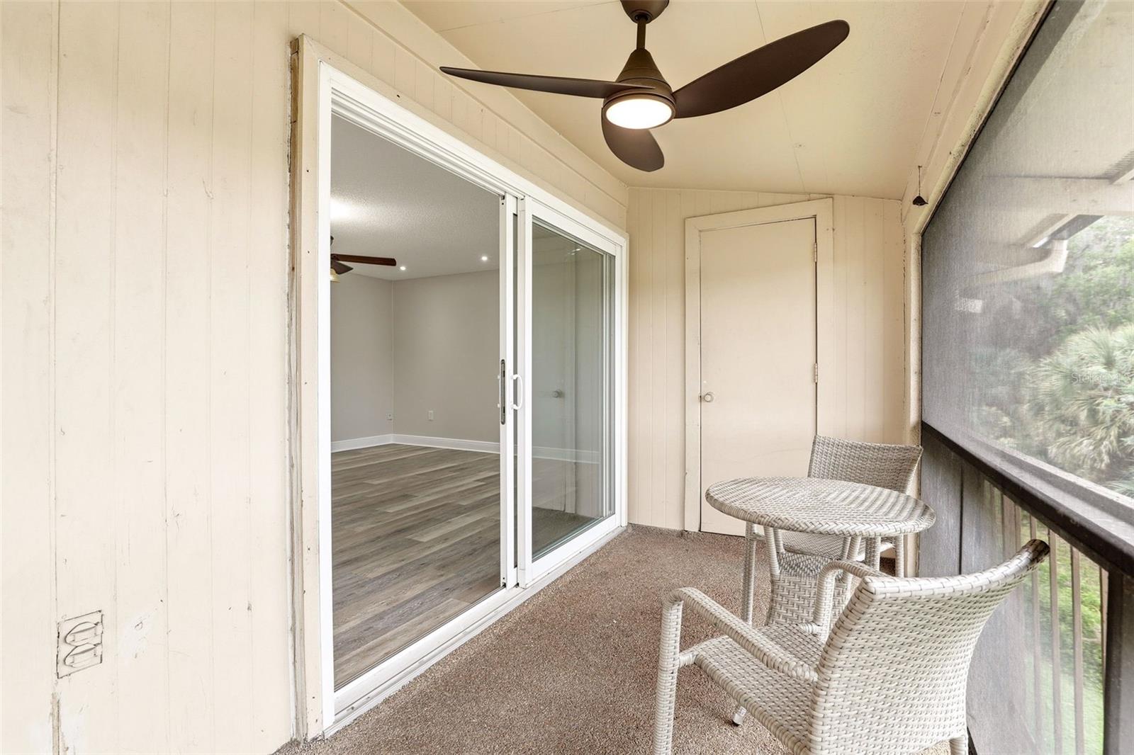 Image 24 of 38 For 626 Orange Drive 243