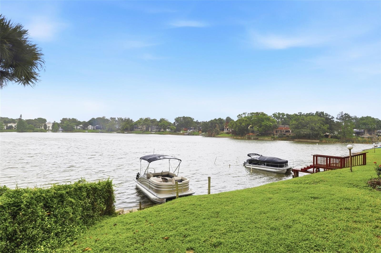 Image 25 of 38 For 626 Orange Drive 243