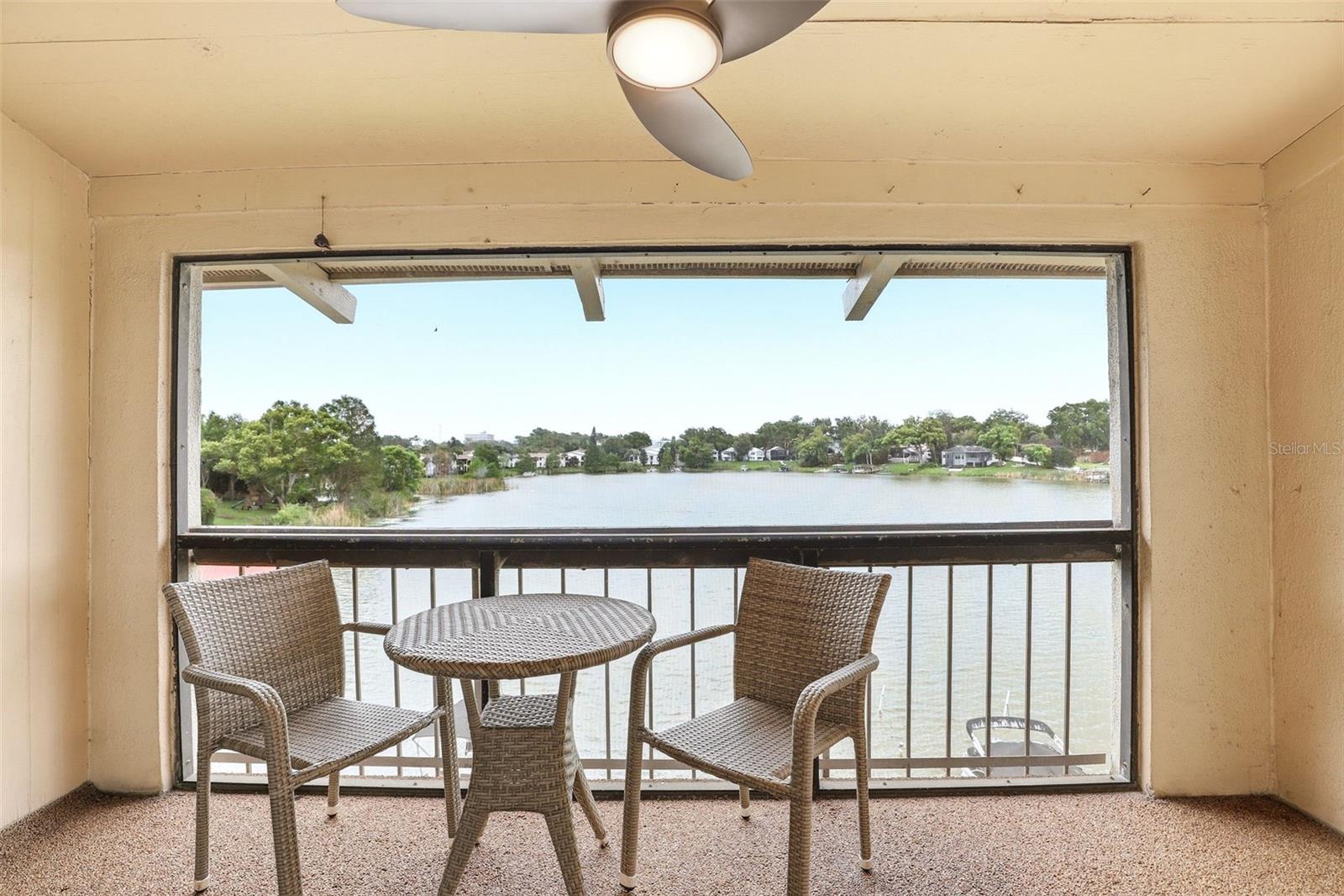 Image 6 of 38 For 626 Orange Drive 243