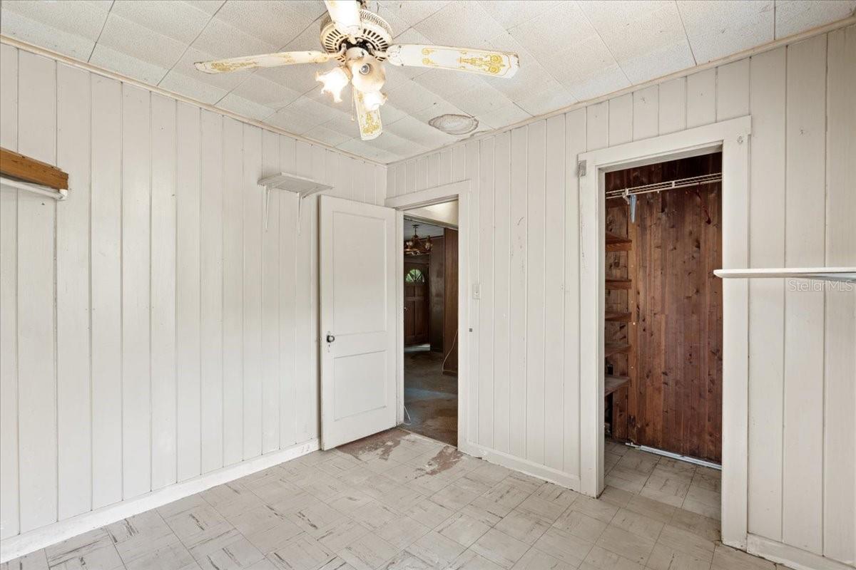 Image 16 of 41 For 6950 Highway 41