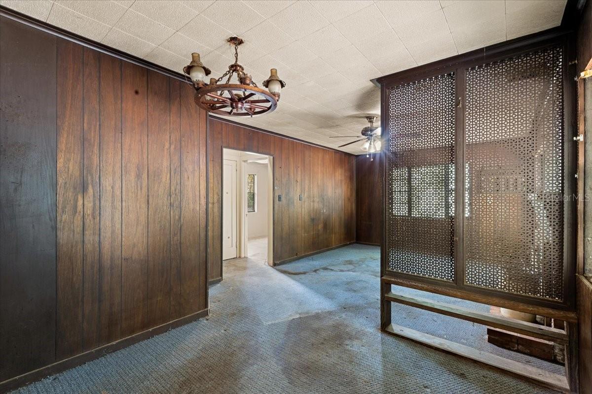 Image 21 of 41 For 6950 Highway 41