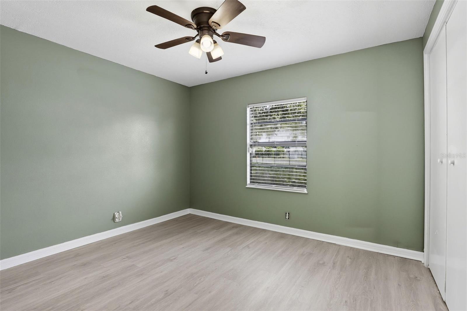 Image 15 of 20 For 344 Eron Way 12