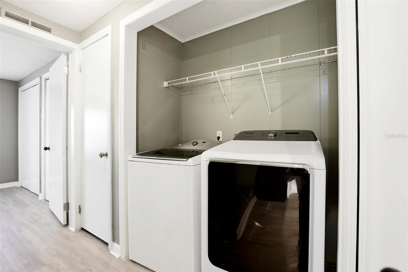 Image 17 of 20 For 344 Eron Way 12