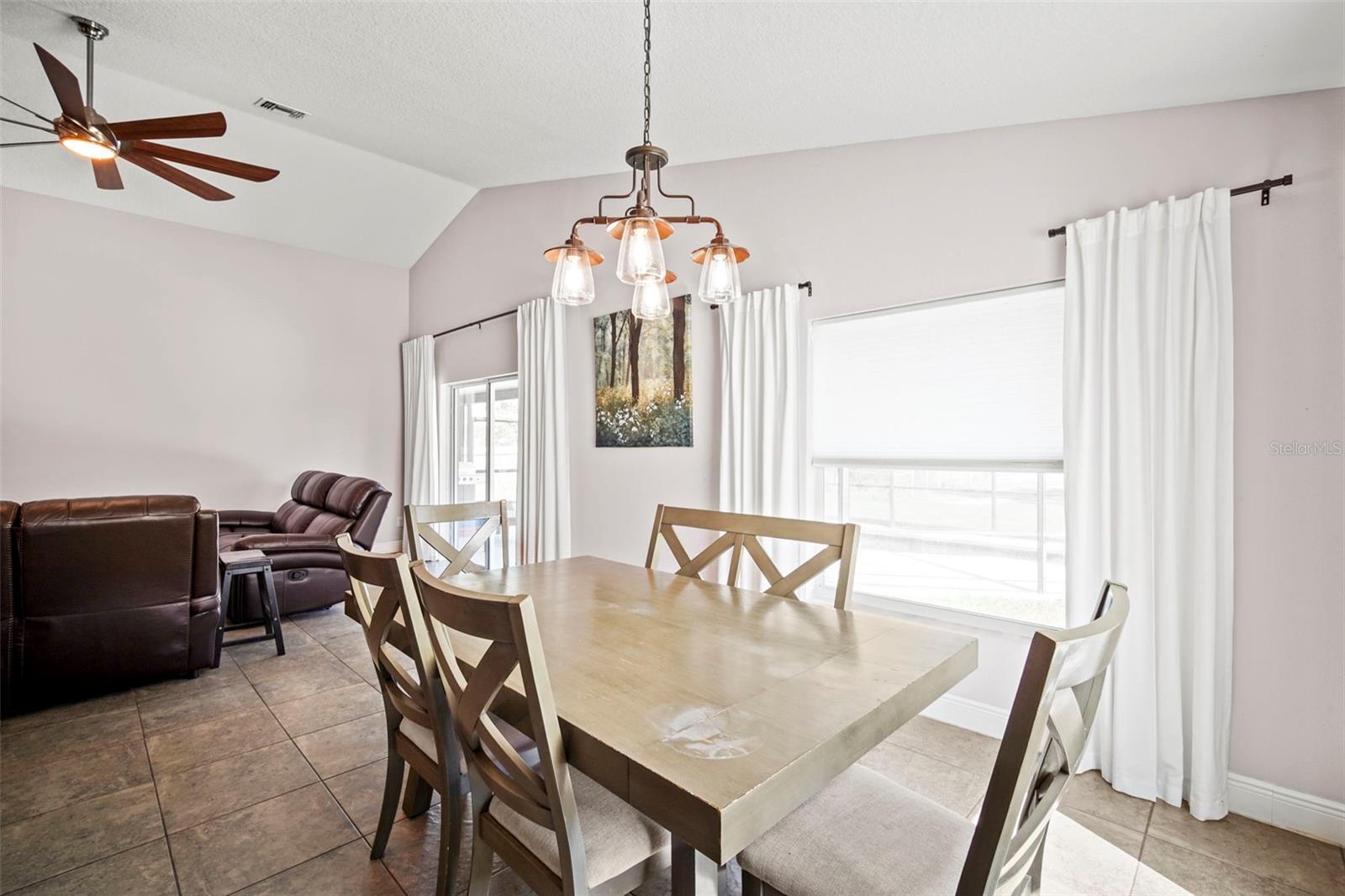 Image 17 of 58 For 20347 Starry Street