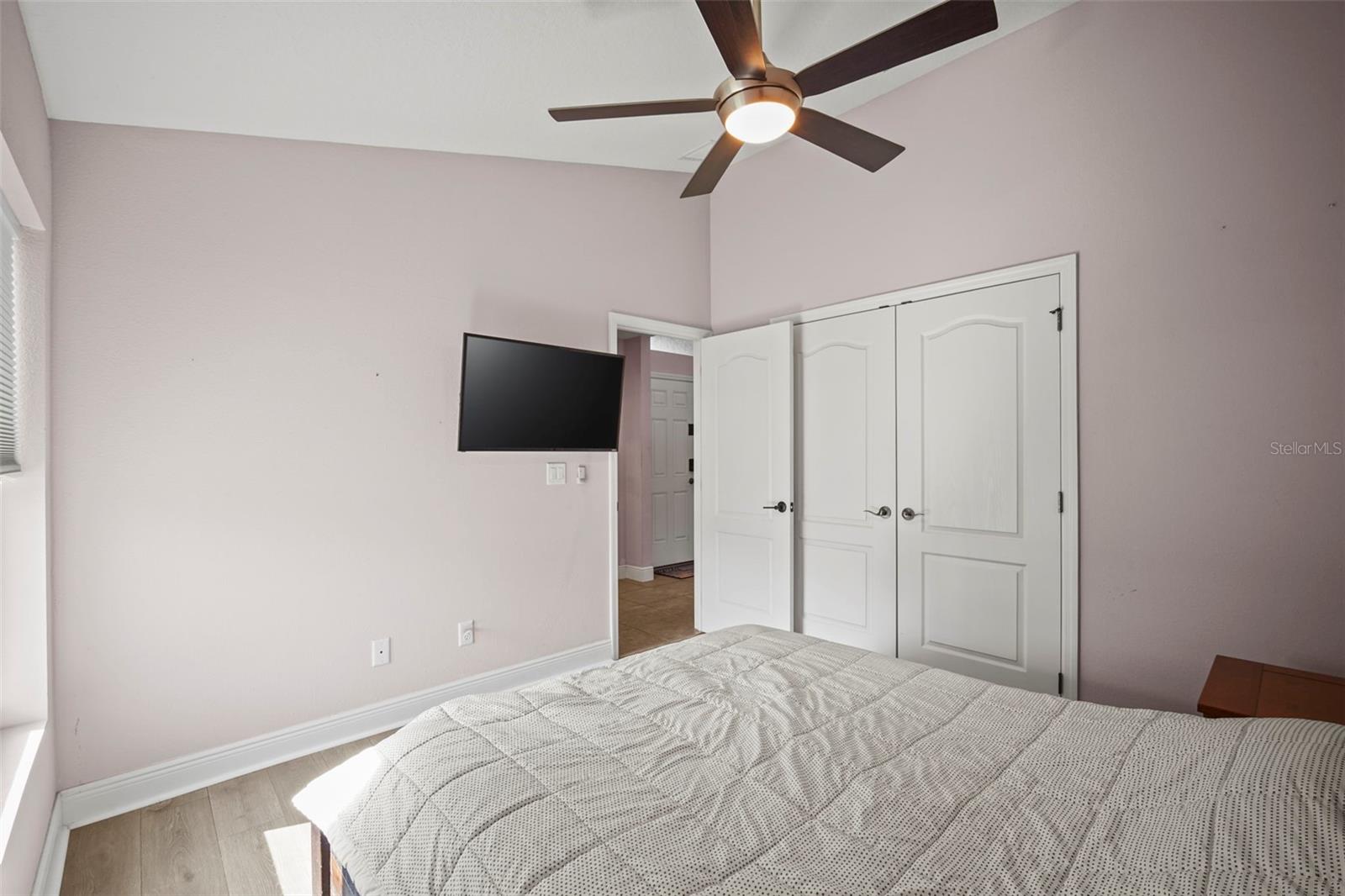 Image 31 of 58 For 20347 Starry Street