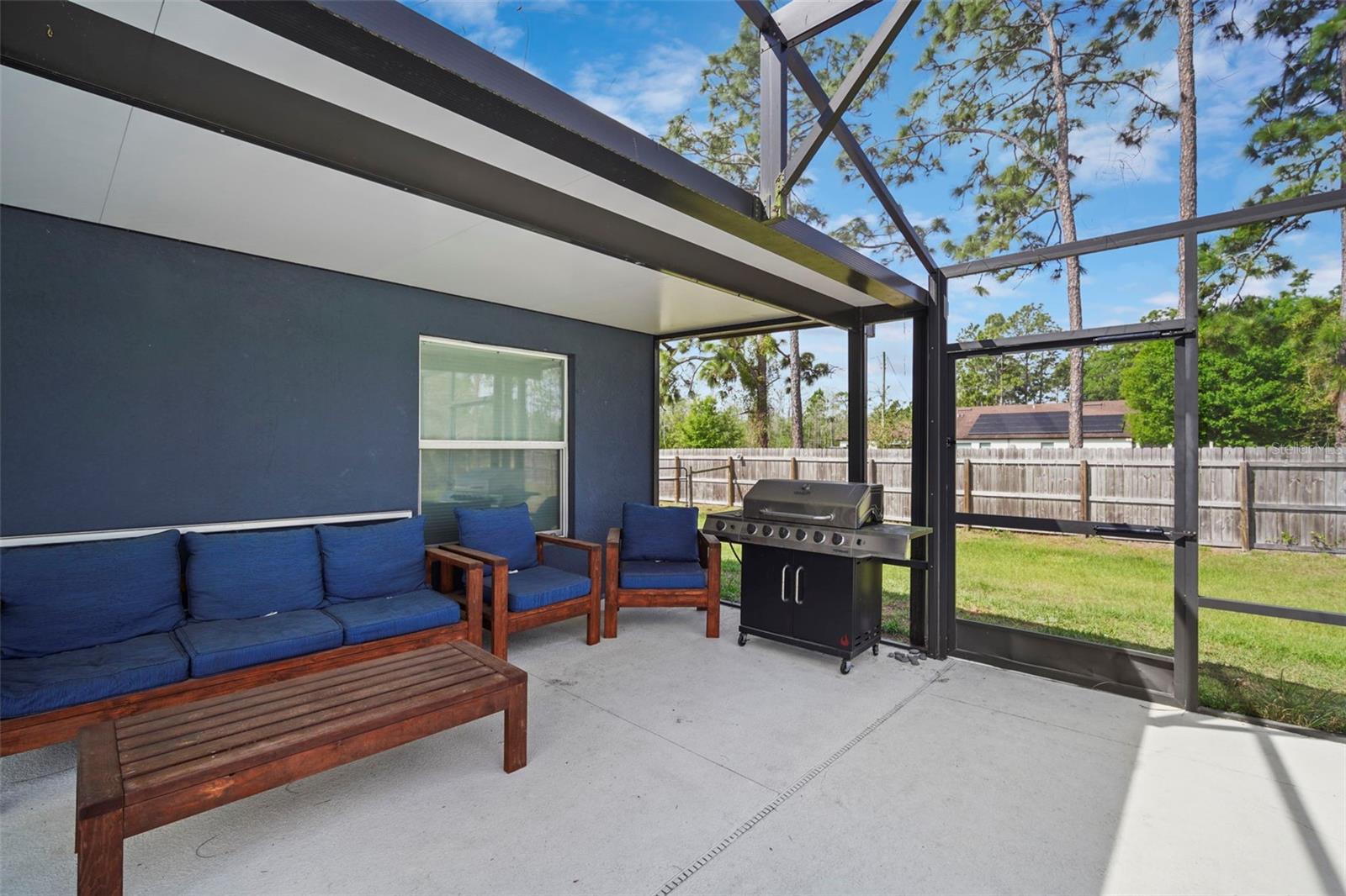 Image 34 of 58 For 20347 Starry Street