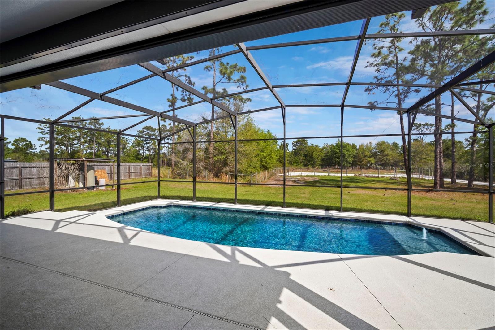 Image 38 of 58 For 20347 Starry Street