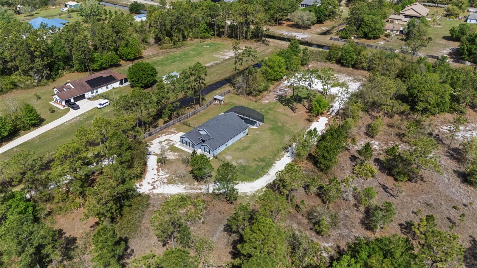 Image 48 of 58 For 20347 Starry Street