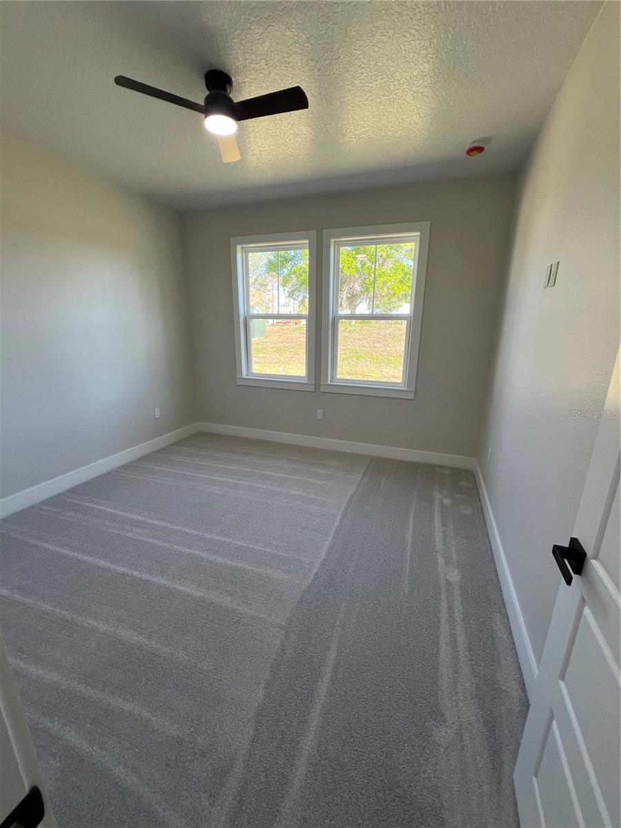 Image 15 of 19 For 3320 Buckingham Way