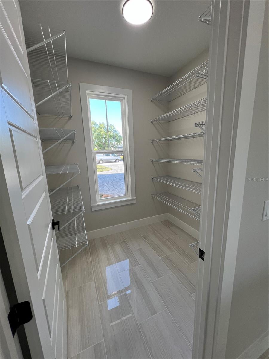 Image 6 of 19 For 3320 Buckingham Way