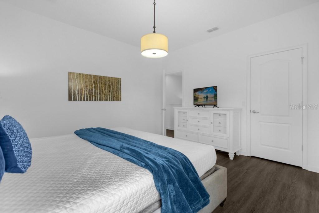 Image 19 of 37 For 5220 Oakbourne Avenue