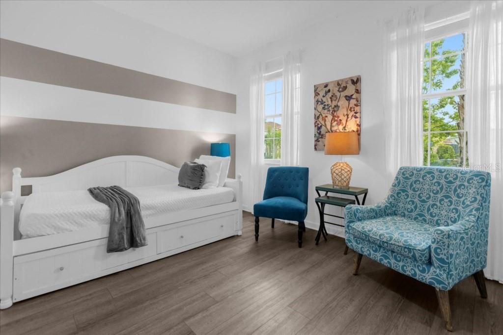 Image 22 of 37 For 5220 Oakbourne Avenue