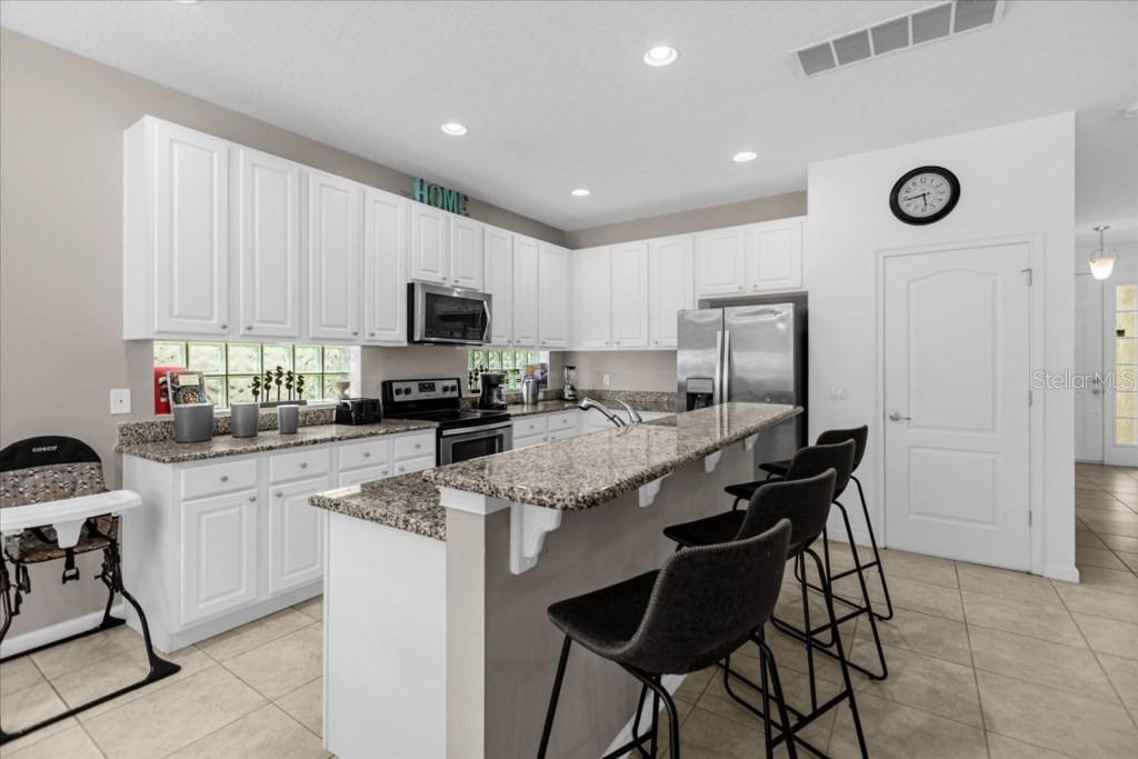 Image 4 of 37 For 5220 Oakbourne Avenue