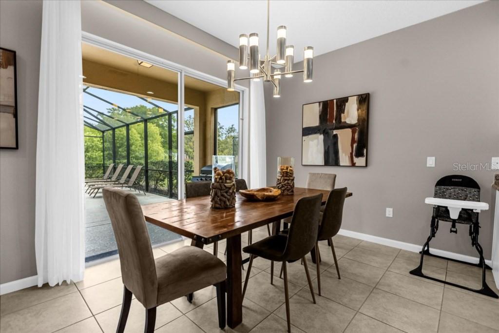 Image 6 of 37 For 5220 Oakbourne Avenue