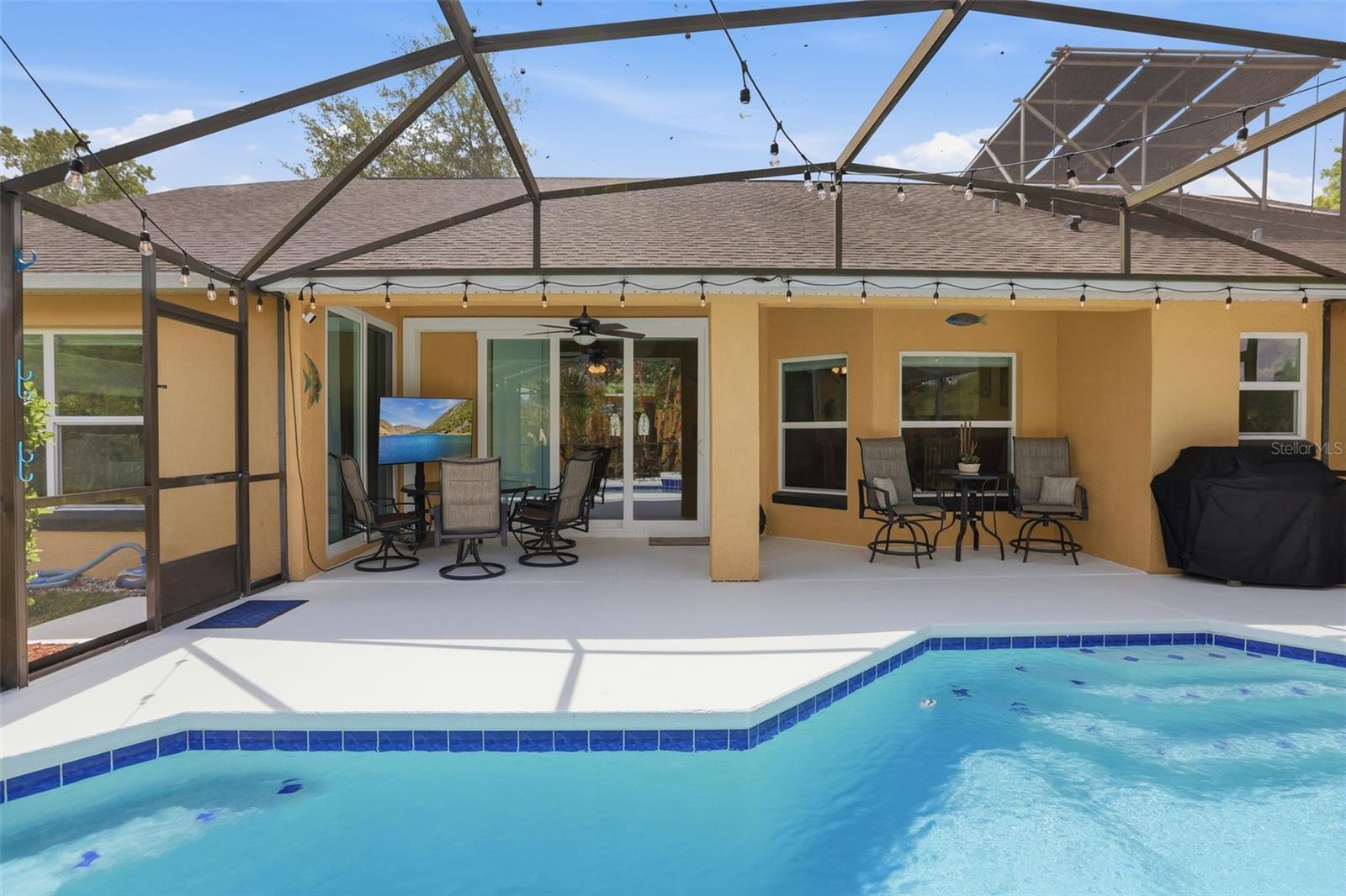 Image 35 of 49 For 118 Brookshire Court