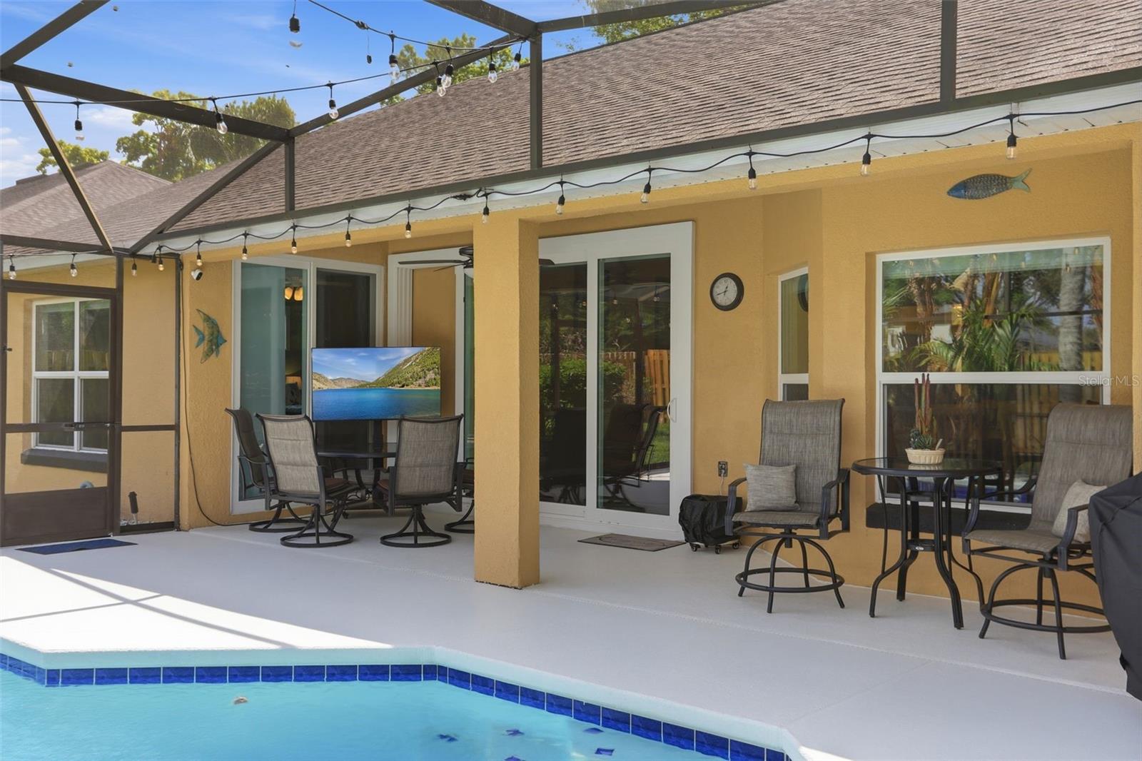 Image 36 of 49 For 118 Brookshire Court