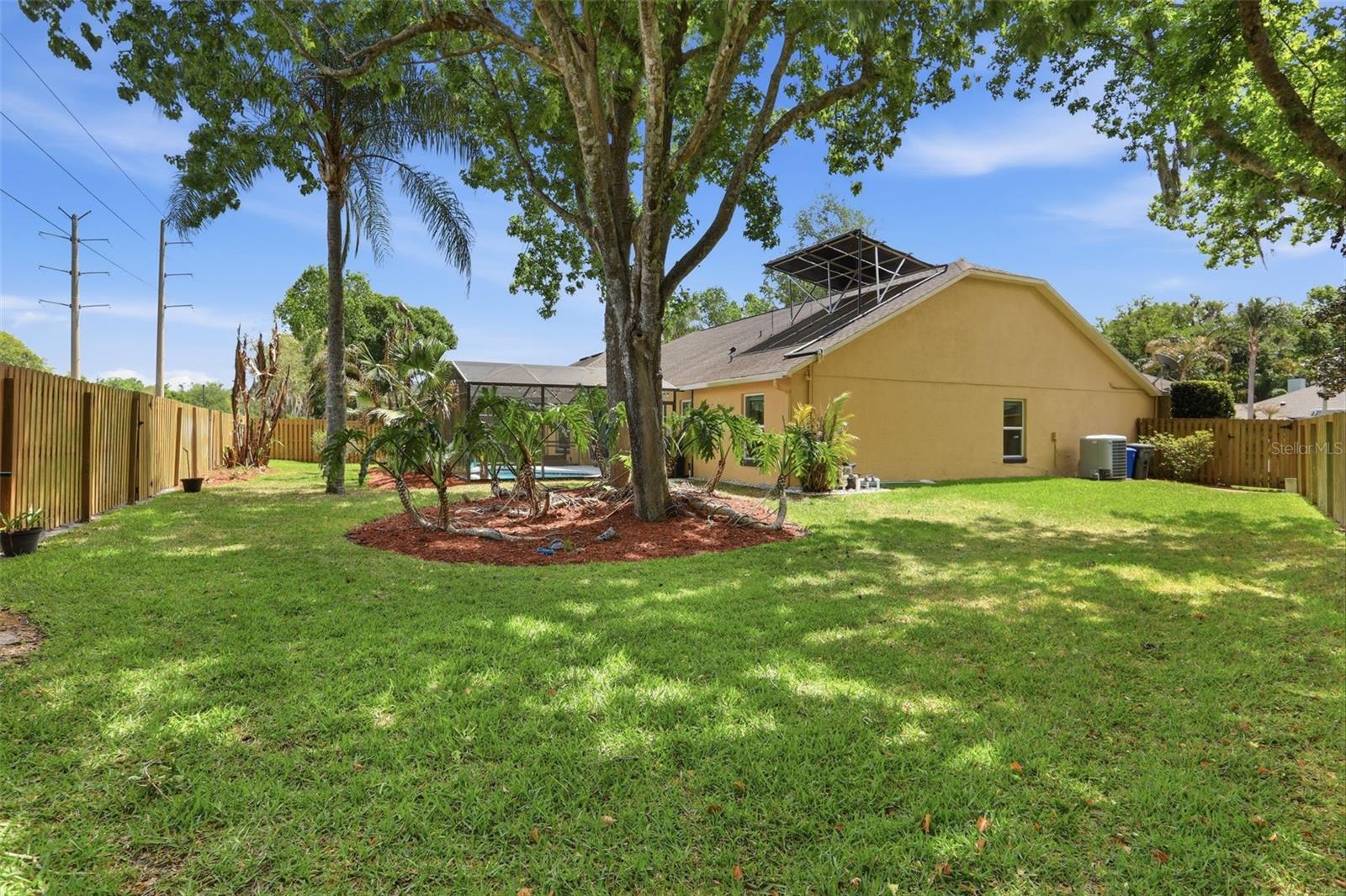 Image 38 of 49 For 118 Brookshire Court