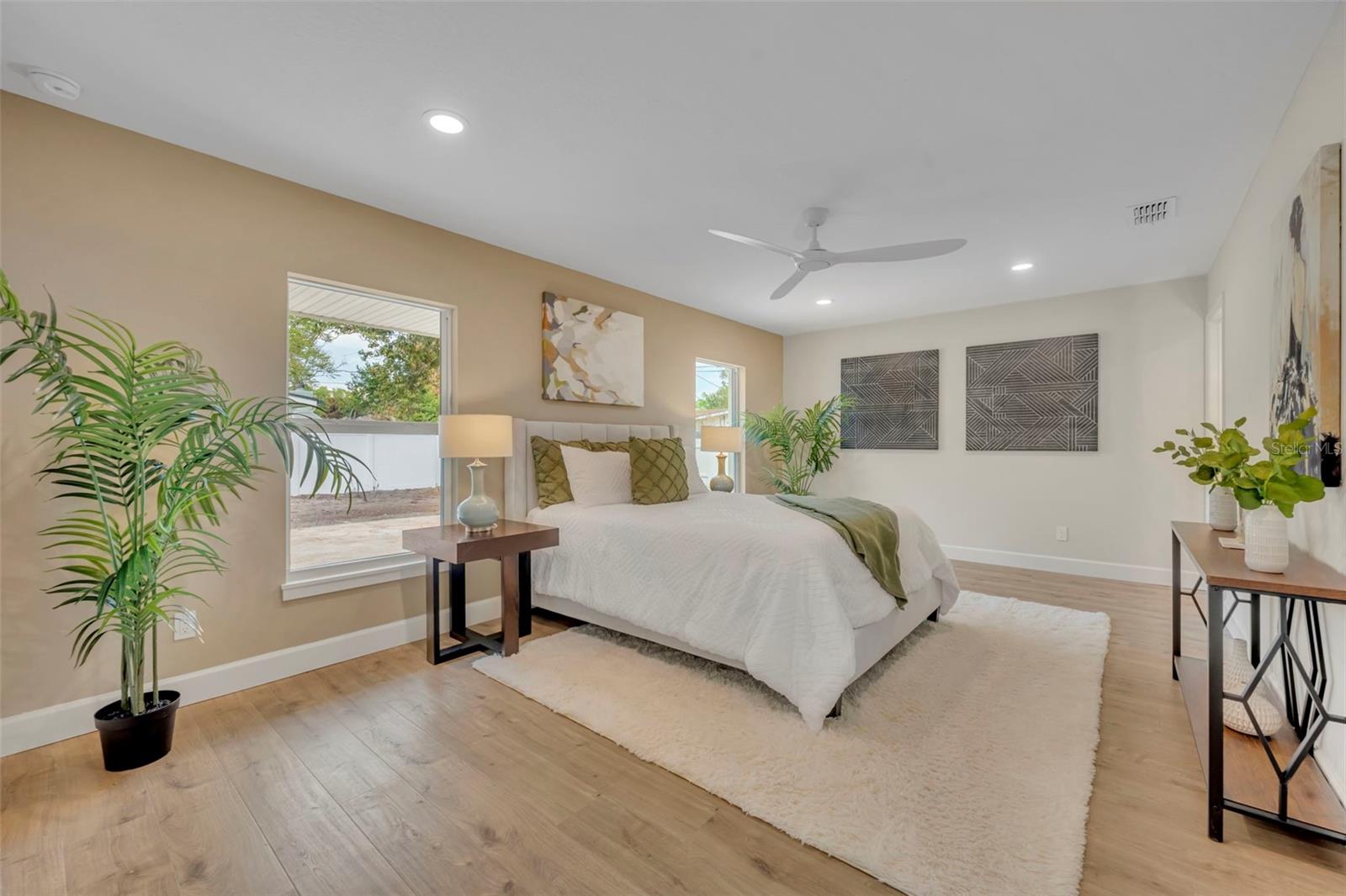 Image 20 of 35 For 350 Cornwall Rd